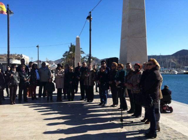 El PP homenajea en Cartagena a las víctimas de la violencia de género - 3, Foto 3