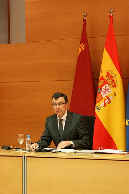 El portavoz del Gobierno regional, José Ballesta, en la rueda de prensa para informar de los asuntos tratados por el Consejo de Gobierno., Foto 2
