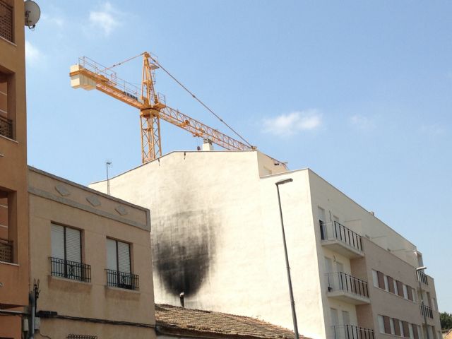 El PSOE pide al Gobierno local que ordene retirar las cuatro grúas que continúan instaladas en obras inacabadas en El Secano - 4, Foto 4