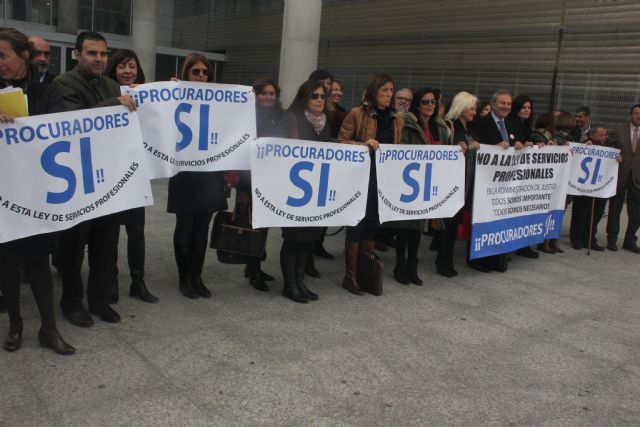 Los procuradores, escépticos ante la negociación con el Ministerio de Economía - 1, Foto 1