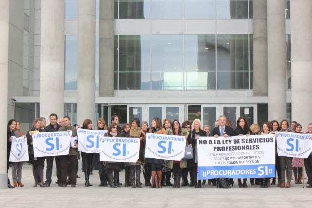 Los procuradores, escépticos ante la negociación con el Ministerio de Economía - 2, Foto 2