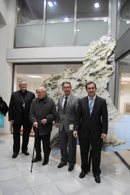 El Palacio de las Balsas acoge la exposición Maquetas Cartográficas de Pedro Ortín Cano - 1, Foto 1