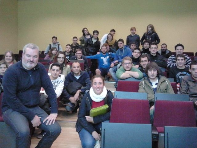 El Delegado Territorial del Colegio de Geógrafos visita a los alumnos de Geografía de la Universidad de Murcia - 2, Foto 2