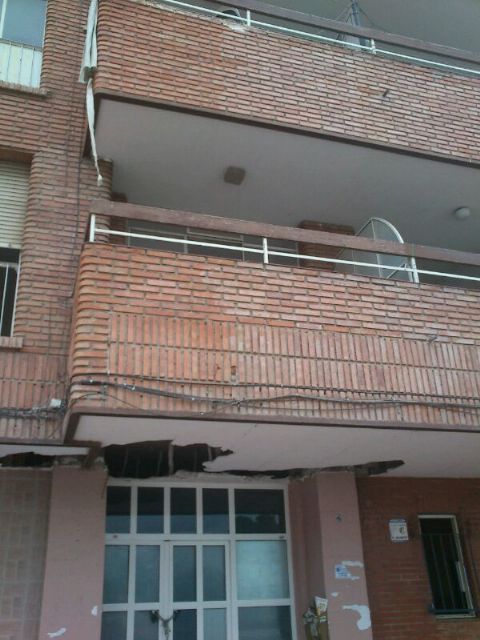 El PSOE alerta del peligro de los edificios en ruina y exige al Ayuntamiento su demolición inmediata - 3, Foto 3