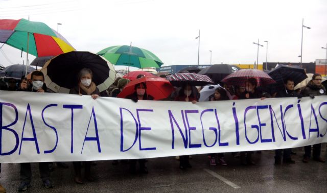 UPyD asiste a la manifestación en contra de la contaminación atmosférica que afecta a las poblaciones de Alcantarilla, Sangonera la Seca y Javalí Nuevo - 1, Foto 1