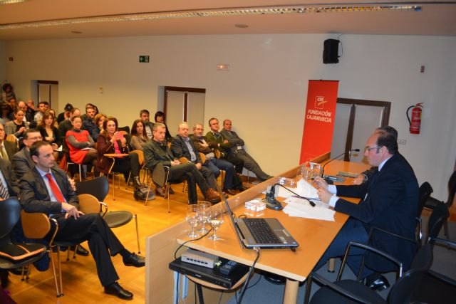 La Comunidad busca una sociedad más justa y solidaria con las 25 medidas de la primera ´Estrategia regional para la incentivación de la RSC´ - 1, Foto 1