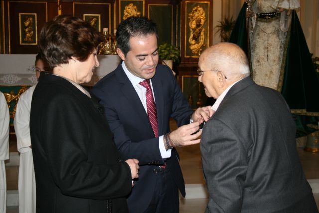 'El Tío Ángel' cumple 100 años rodeado de su familia y vecinos - 1, Foto 1