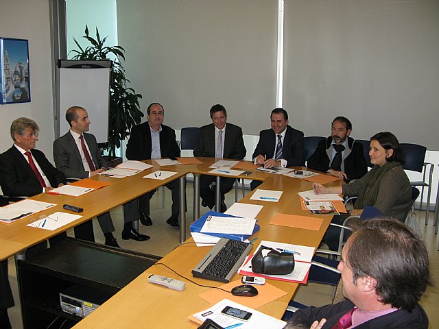 Los promotores se reúnen con el Instituto de Turismo para avanzar de la mano en la estrategia de turismo residencial de la Región - 1, Foto 1