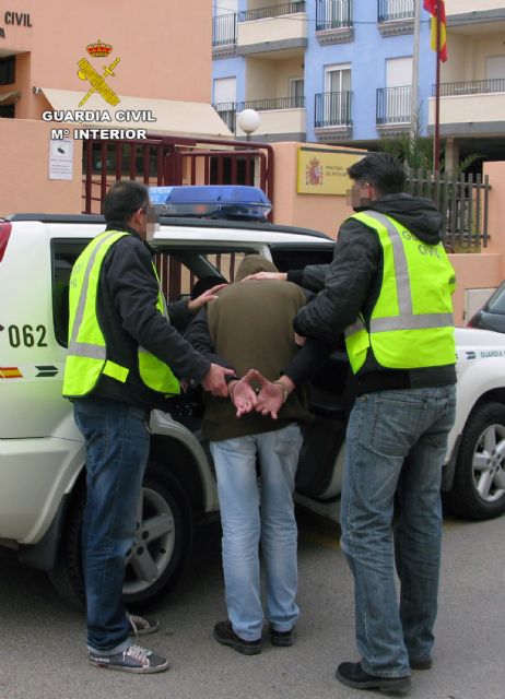 La Guardia Civil esclarece más de una treintena de robos en viviendas de Murcia y Alicante - 1, Foto 1