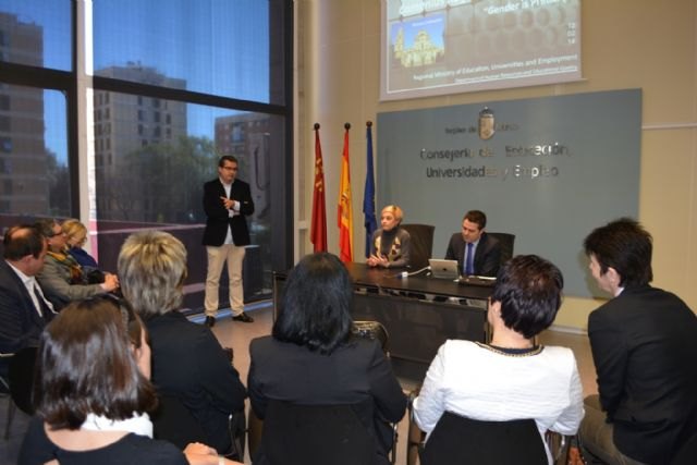 La Comunidad desarrolla recursos didácticos para prevenir la violencia de género en alumnos de Primaria - 1, Foto 1