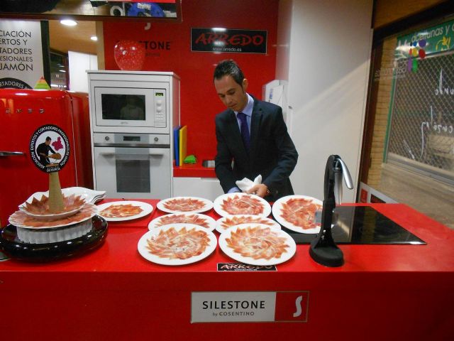 El asesoramiento y la formación, objetivos de la nueva Asociación de Expertos y Cortadores Profesionales de Jamón de la Región de Murcia - 2, Foto 2