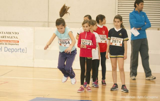 Los benjamines del Narval consiguen el tercer puesto en la regional de Jugando al Atletismo - 1, Foto 1