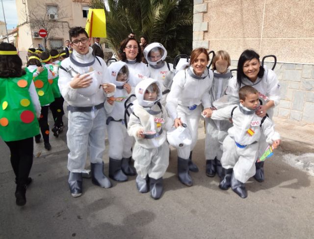 El Carnaval se coló en las aulas con los más pequeños - 1, Foto 1