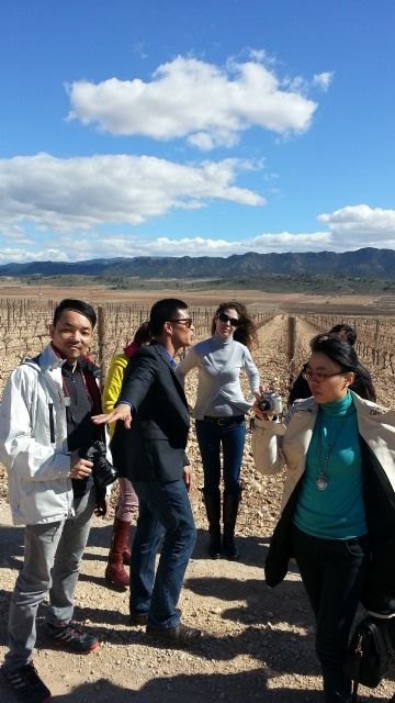 Turismo muestra el producto cultural y enológico de la Región a turoperadores chinos - 1, Foto 1