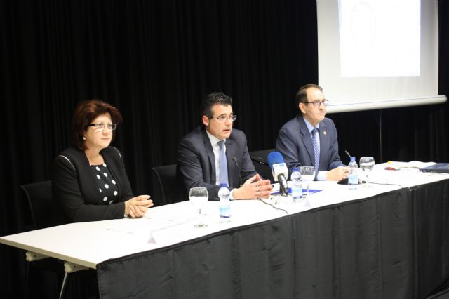 Éxito de participación en la charla de Bernabé Tierno en Torre-Pacheco - 1, Foto 1