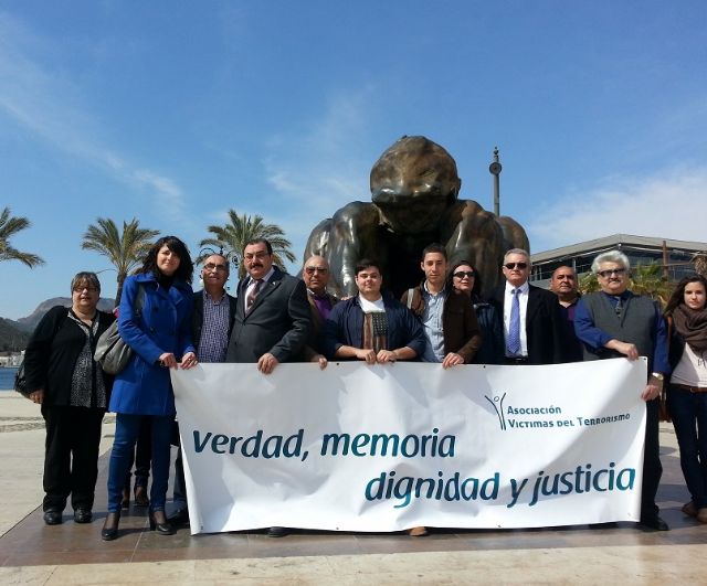 UPyD asiste al homenaje a las víctimas del 11-M en Cartagena - 1, Foto 1