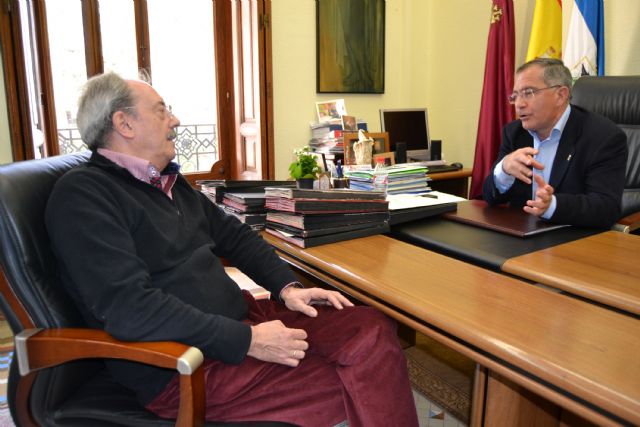 Los restos mortales de la esposa de Antonio Cortijos Lorente, Hijo Predilecto de Águilas, reposan ya en el Camposanto municipal - 1, Foto 1