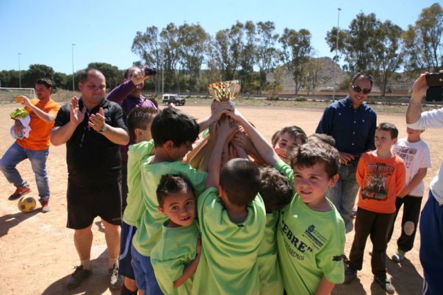 Media Legua homenajeó a su entrenador Ãngel Pagán, El Liebre - 2, Foto 2