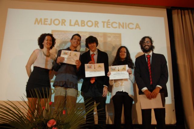 Los alumnos de Adoratrices pisan la alfombra roja para presentar su película - 2, Foto 2