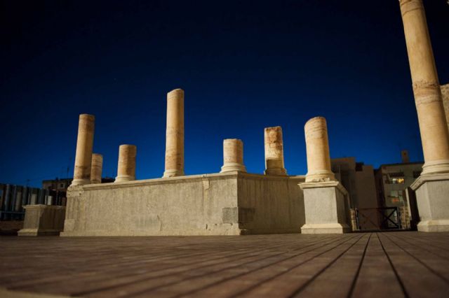 El Teatro Romano inicia sus actividades veraniegas con visitas a la luz de la luna - 1, Foto 1