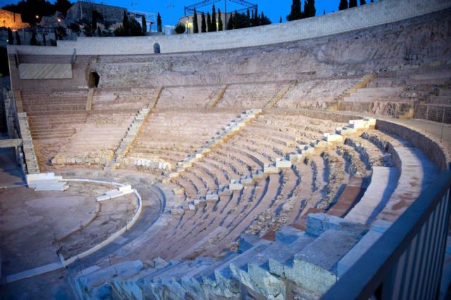 El Teatro Romano inicia sus actividades veraniegas con visitas a la luz de la luna - 2, Foto 2