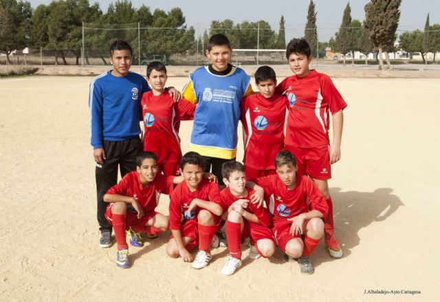 Comienzan los play off de la liga local de fútbol base - 1, Foto 1