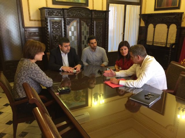 La directora general de Consumo, Comercio y Artesanía visita Jumilla - 1, Foto 1