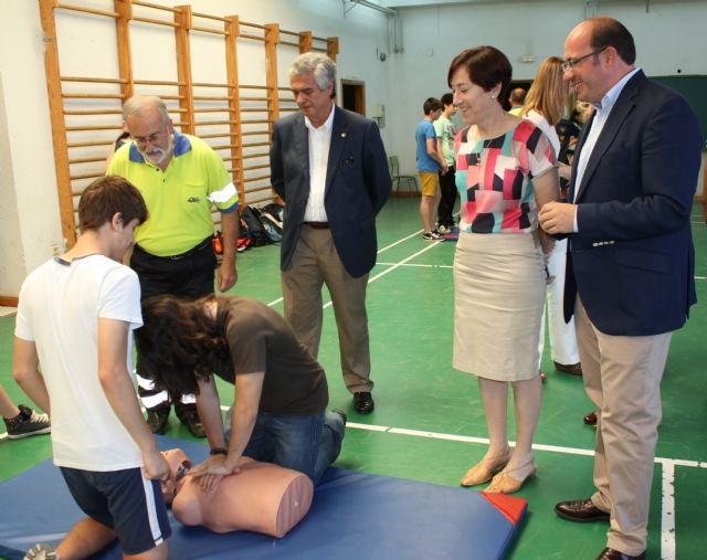 El 061 enseña a más de 1.500 alumnos de Secundaria técnicas básicas de reanimación y primeros auxilios - 1, Foto 1