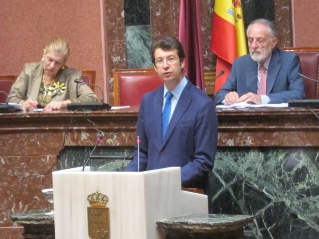 Juan Carlos Ruiz presenta en la Asamblea la primera Ley de Venta Ambulante de la Región de Murcia - 1, Foto 1