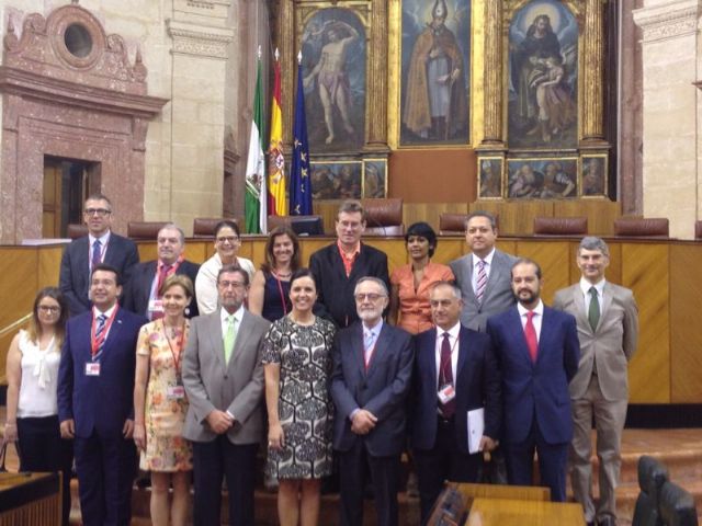 El presidente de la Asamblea, en el grupo de trabajo de la CALRE sobre E-democracia - 1, Foto 1