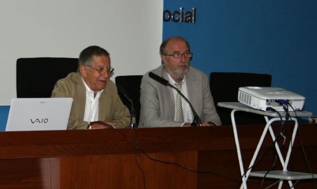 Más de 150 profesionales sanitarios de la Región se han formado para atender a drogodependientes según el ´Modelo Matrix´ - 1, Foto 1