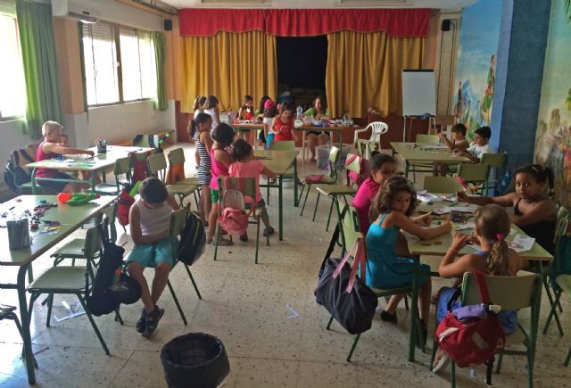Cerca de 200 niños disfrutan de la Escuela de Vacaciones de Verano torreña - 1, Foto 1