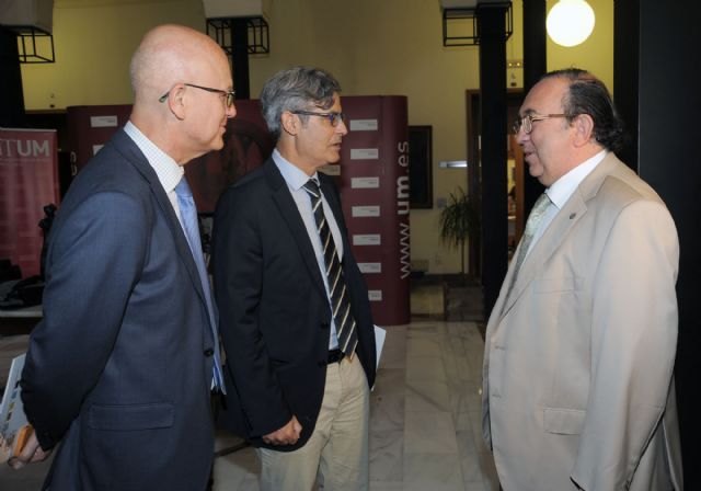 La Universidad de Murcia colaborará con el TSJ en la aplicación de nuevas tecnologías - 3, Foto 3