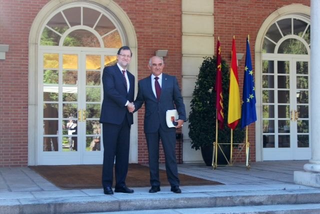 Garre y Rajoy dan prioridad a las medidas para salvar la agricultura de secano en la Región - 1, Foto 1