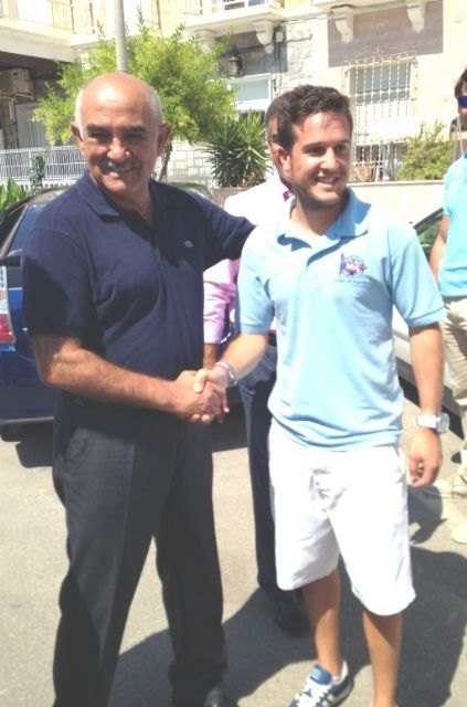 El presidente Garre felicita al campeón del mundo de vela clase 420 - 2, Foto 2