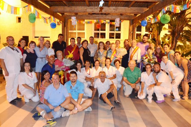 La Residencia San Francisco de Águilas celebra su tradicional fiesta de verano - 1, Foto 1