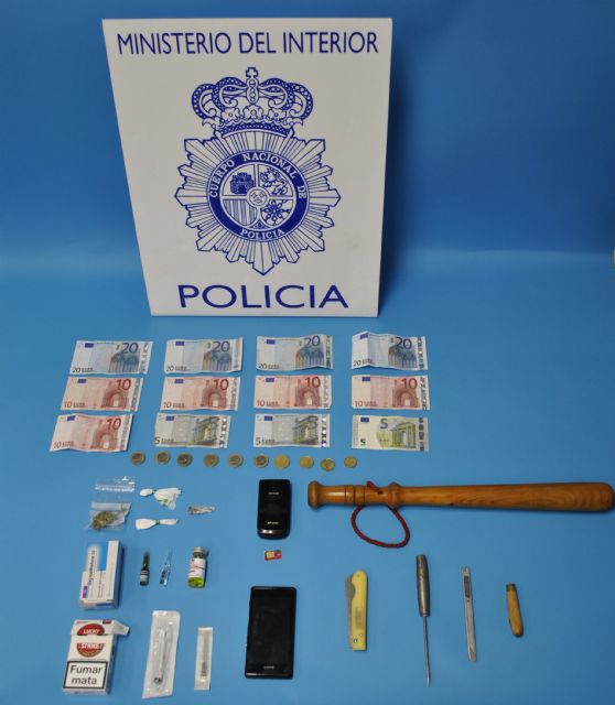 Detenido un tele coca, en plena actividad de venta a domicilio de estupefacientes - 1, Foto 1