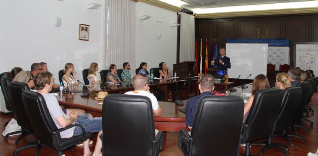 Cerca de 200 profesionales alemanes se forman al año en la UCAM - 1, Foto 1