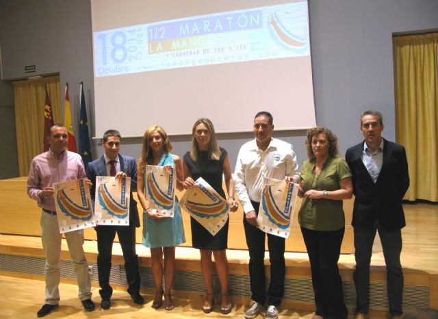 Turismo presenta la Media Maratón de La Manga del Mar Menor, que tendrá lugar el 18 de octubre - 1, Foto 1