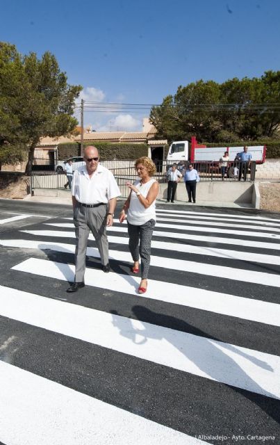 Los vecinos de Los Popos disfrutan de un paso peatonal más seguro - 4, Foto 4