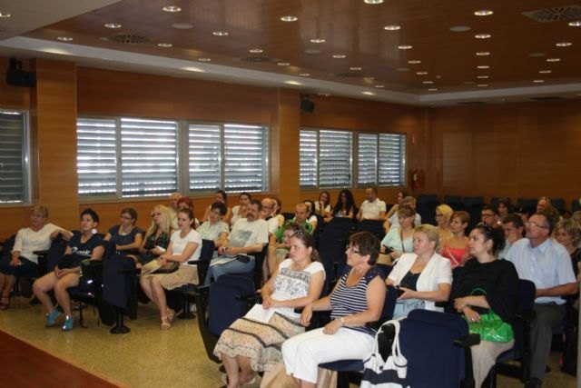 Una delegación de técnicos polacos de los grupos ´Leader´ visita la Región para conocer iniciativas de mujeres en el entorno rural - 1, Foto 1