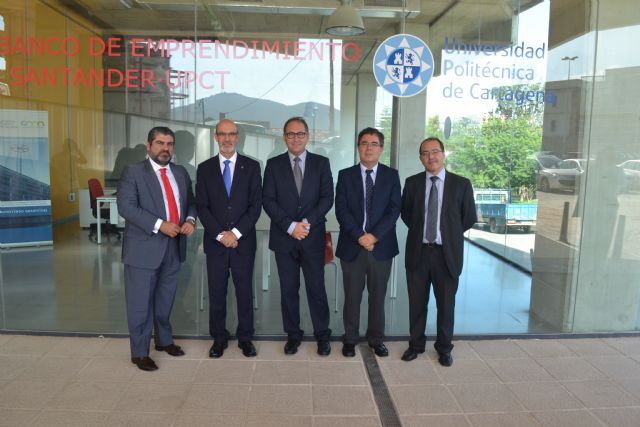 La Universidad Politécnica de Cartagena y Banco Santander refuerzan su colaboración con la Cátedra de Emprendimiento - 1, Foto 1