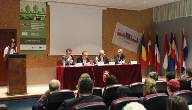 Agricultura celebra el seminario ´Europea- España 2014´ para debatir sobre el presente y futuro de la formación agroalimentaria - 1, Foto 1