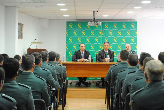 Bascuñana destaca la profesionalidad, entrega y compromiso de los guardias civiles que participaron en el apoyo a víctimas y familiares del accidente de Cieza - 1, Foto 1