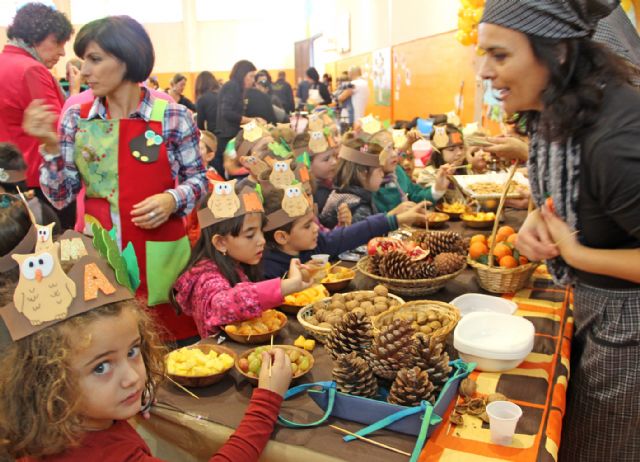 Los Colegios Públicos del municipio celebran la llegada del otoño con su tradicional Fiesta de la Castañada 2014 - 2, Foto 2