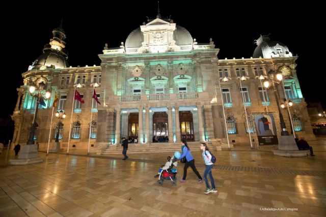 El Palacio Consistorial se iluminó de azul por el Día Mundial de la Diabetes - 5, Foto 5