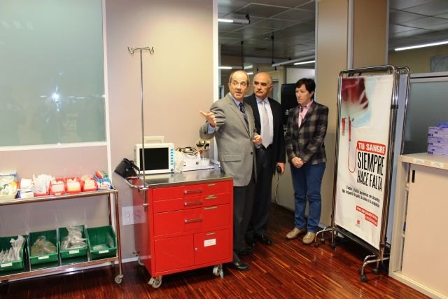 Garre resalta el gran prestigio nacional e internacional del Centro de Hemodonación por su labor asistencial y de investigación - 1, Foto 1