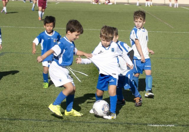 El fútbol base conmemoró el 25° aniversario de los Derechos del Niño - 2, Foto 2