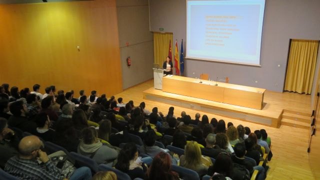 Más de 180 personas asisten en el Centro de Cualificación Turística a una jornada de orientación para trabajar en cruceros - 1, Foto 1