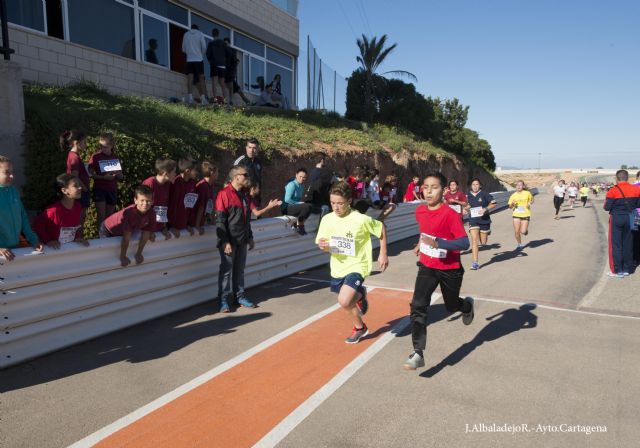 Más de un millar de niños participan en el Cross Escolar - 5, Foto 5